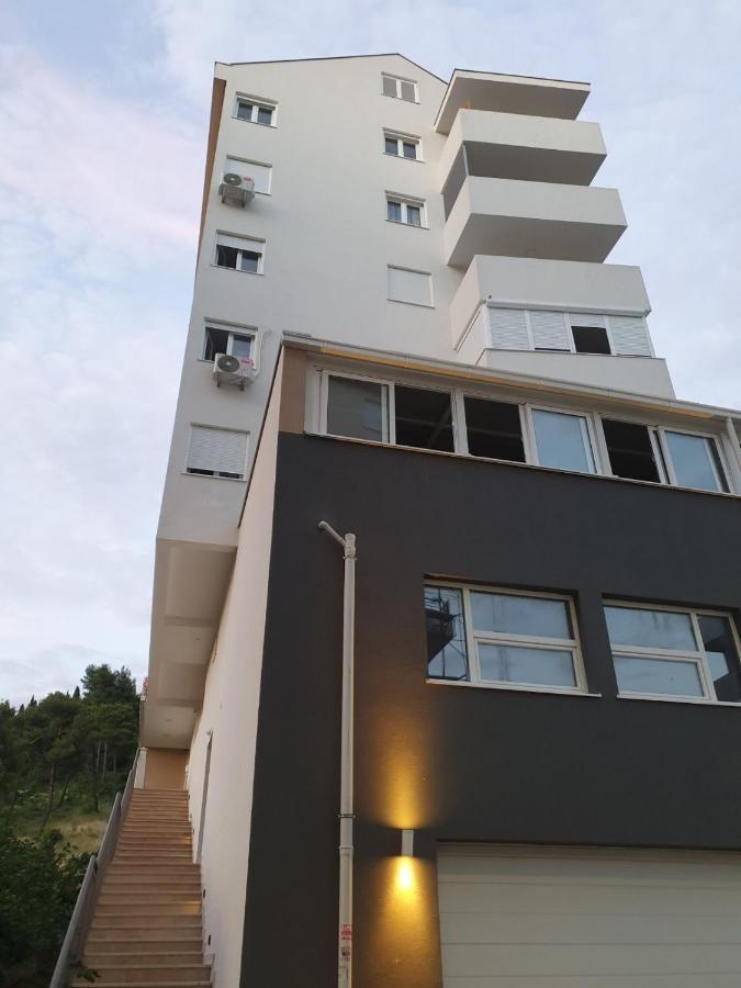 Sunny Hill Suite Ljubovic Подгорица Экстерьер фото